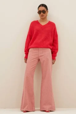 Truien*By bar isja pullover | lipstick