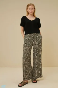 Truien*By bar new ale top | jet black