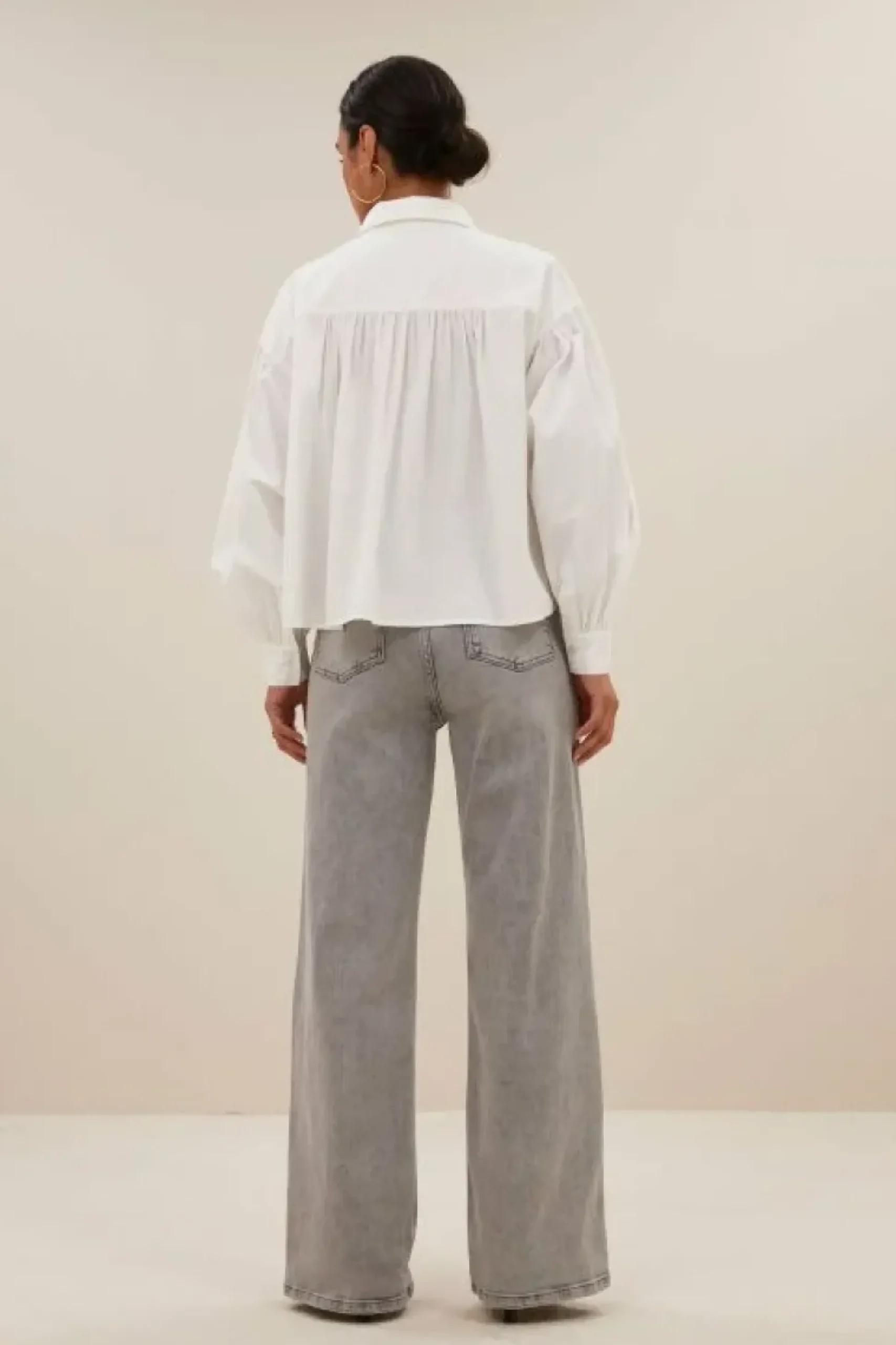 Blouses*By bar sarah short blouse | white