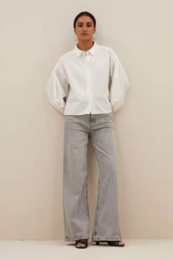 Blouses*By bar sarah short blouse | white